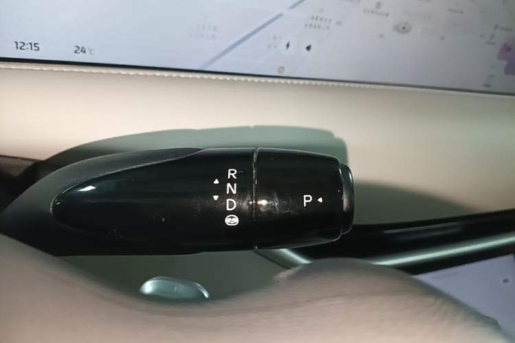 Used IM LS6 2023 Max Standard Edition Gear Lever