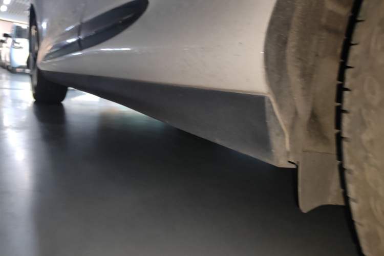 Used IM LS6 2023 Max Enhanced Performance Edition Left Side Sill