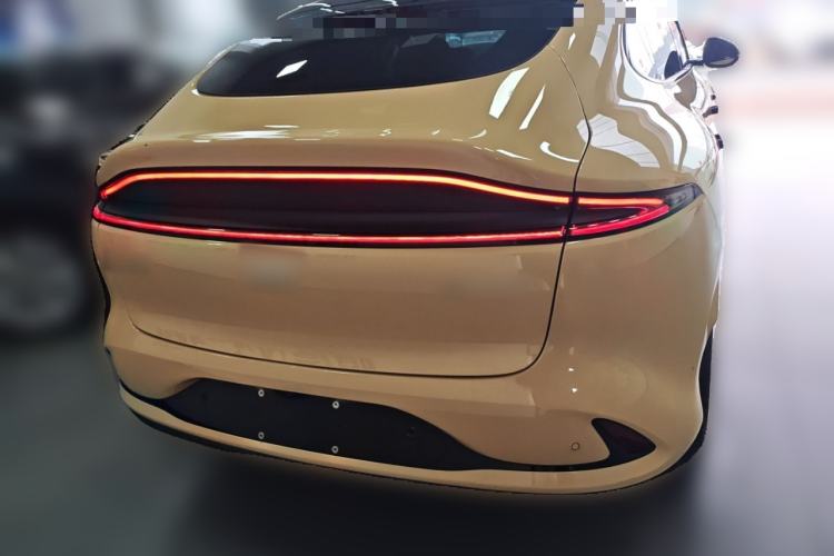 Used IM LS6 2023 Max Standard Edition Rear
