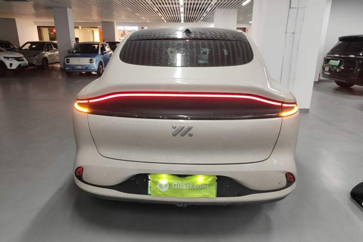 Used IM LS6 2023 Max Enhanced Performance Edition Rear