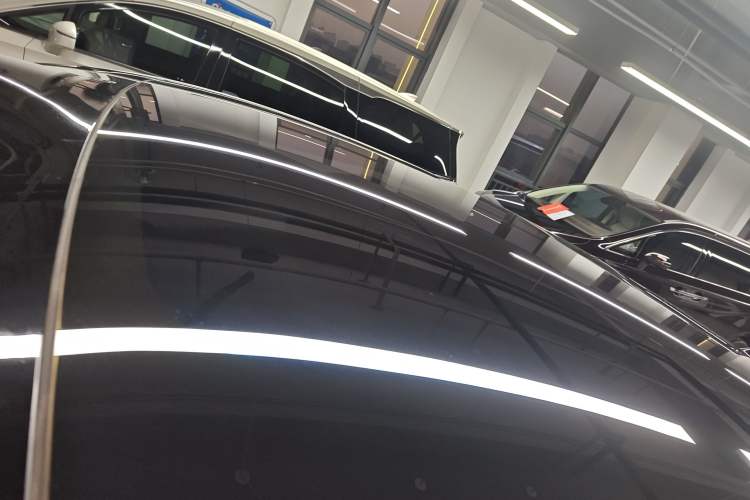 Used IM LS6 2023 Max Standard Edition Roof
