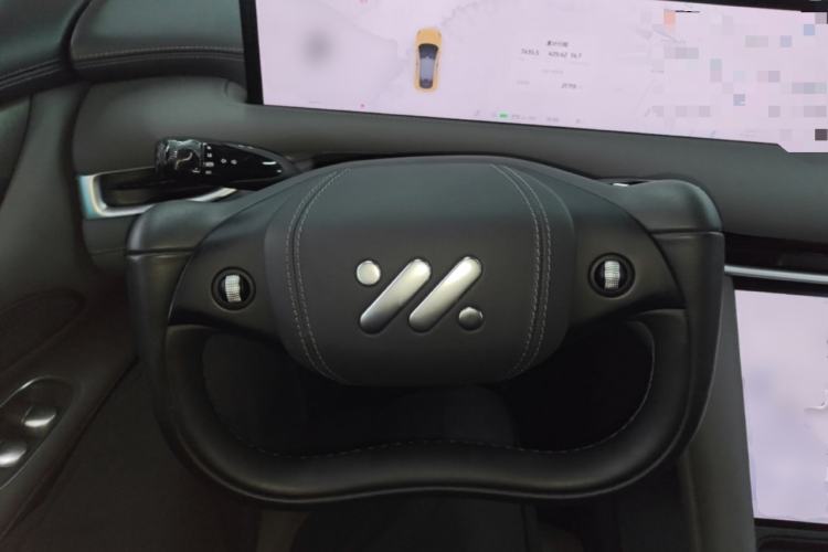 Used IM LS6 2023 Max Standard Edition Steering Wheel