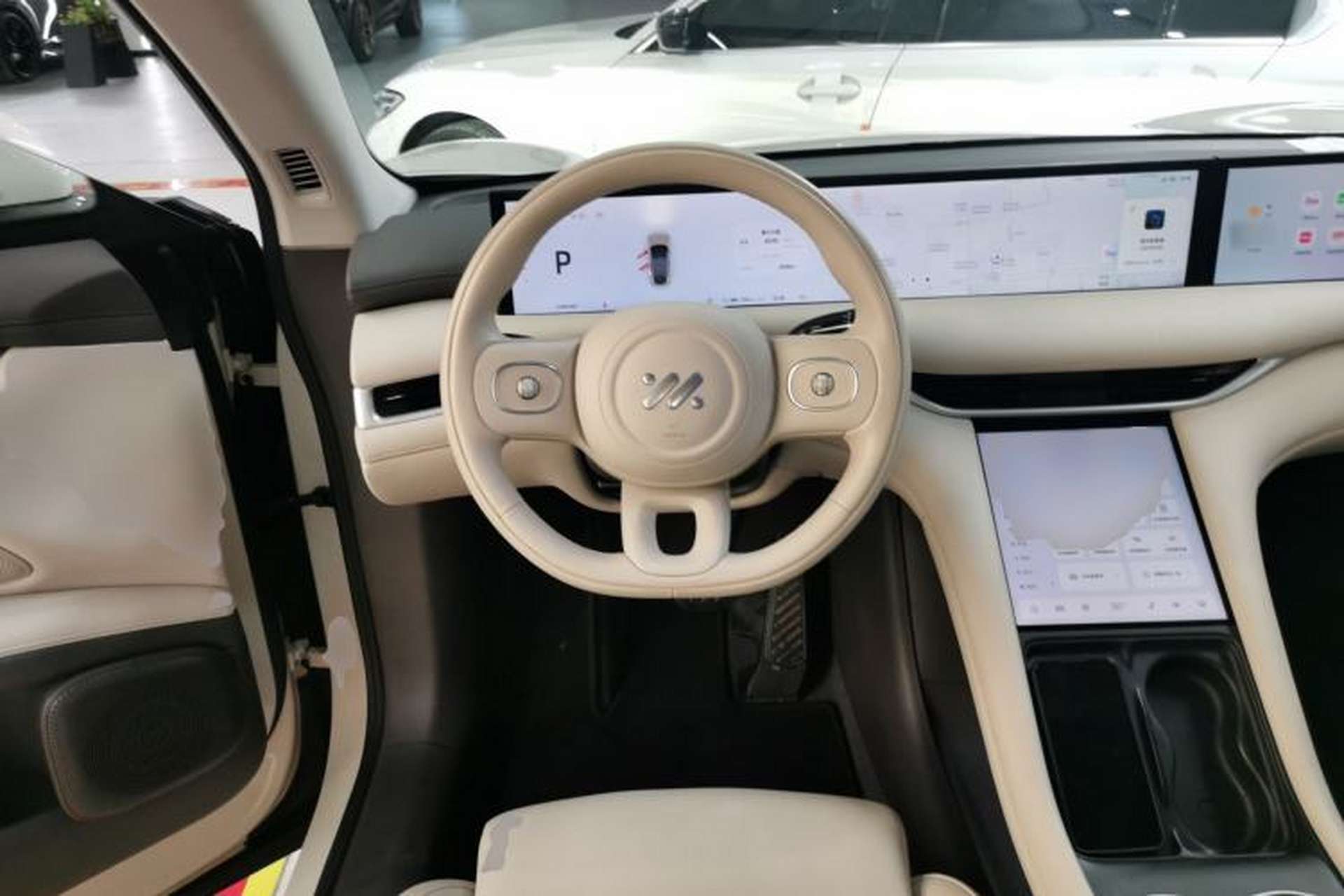 Used IM LS6 2023 Max Long-Range Version Steering Wheel