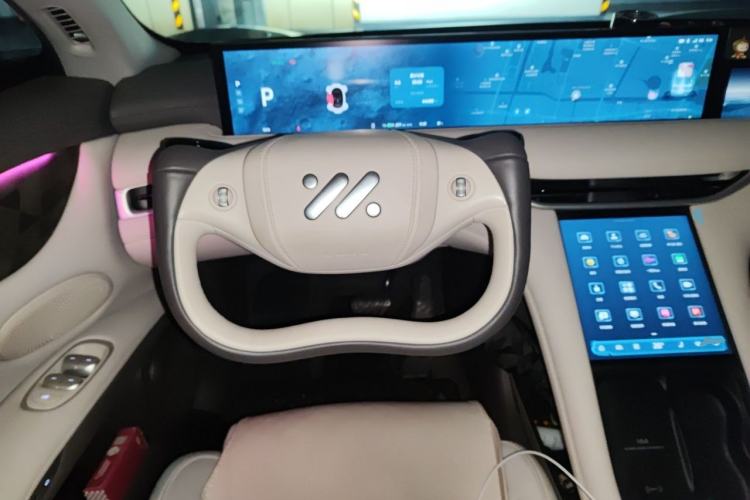 Used IM LS6 2023 Max Standard Edition Steering Wheel