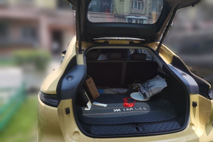 Used IM LS6 2023 Max Standard Edition Trunk