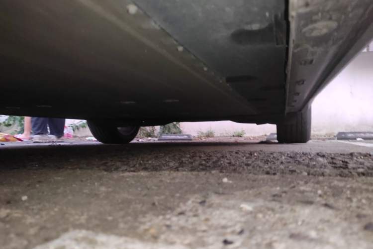 Used IM LS6 2025 Lingxi Intelligent Driving Edition Chassis Front Left
