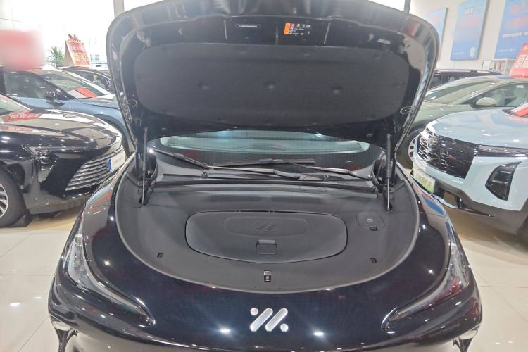 Used IM LS6 2025 Ultra-Powerful Lingxi Intelligent Enjoyment Edition Engine Bay