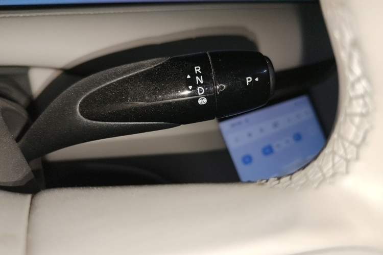 Used IM LS6 2025 Lingxi Intelligent Driving Edition Gear Lever