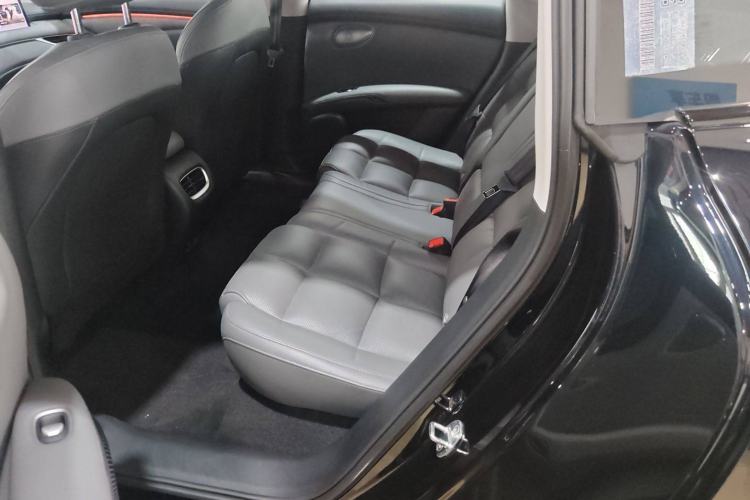 Used IM LS6 2025 Ultra-Powerful Lingxi Intelligent Enjoyment Edition Interior 4