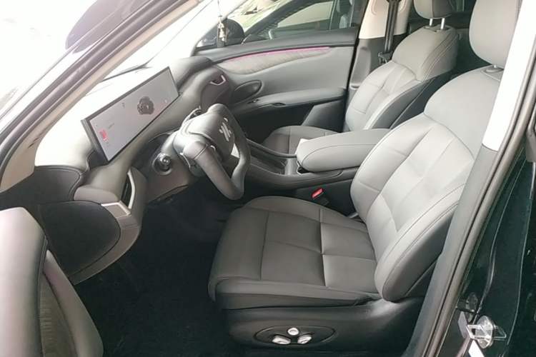 Used IM LS6 2025 Lingxi Intelligent Driving Edition Left Front Seat