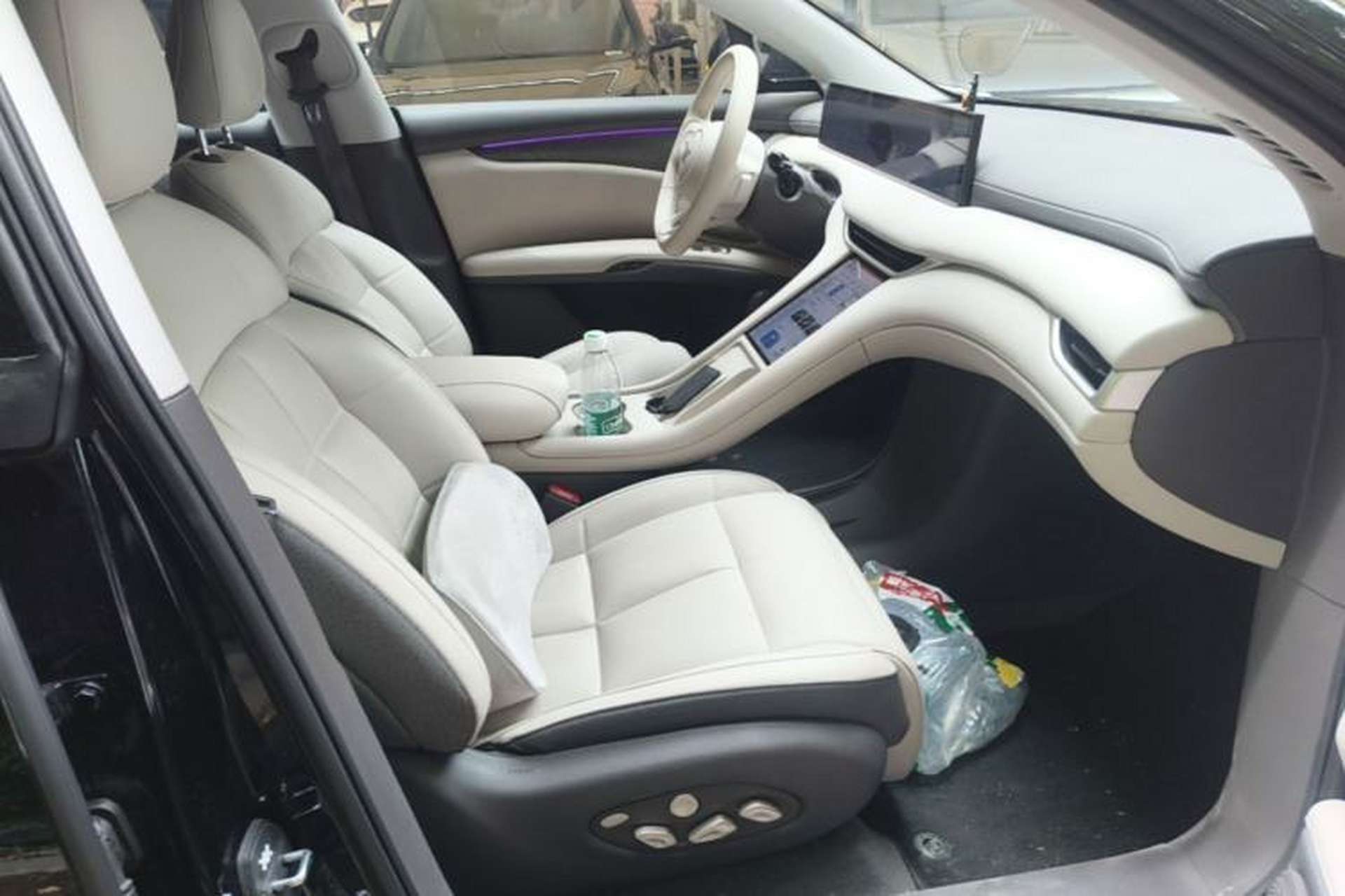 Used IM LS6 2025 Lingxi Intelligent Driving Edition Right Front Seat