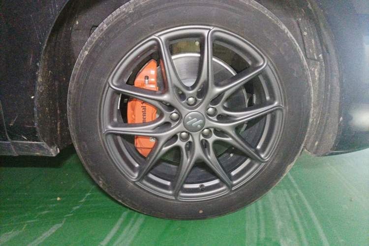 Used IM LS6 2025 Long-Range Lingxi Intelligent Driving Edition Right Front Wheel Hub