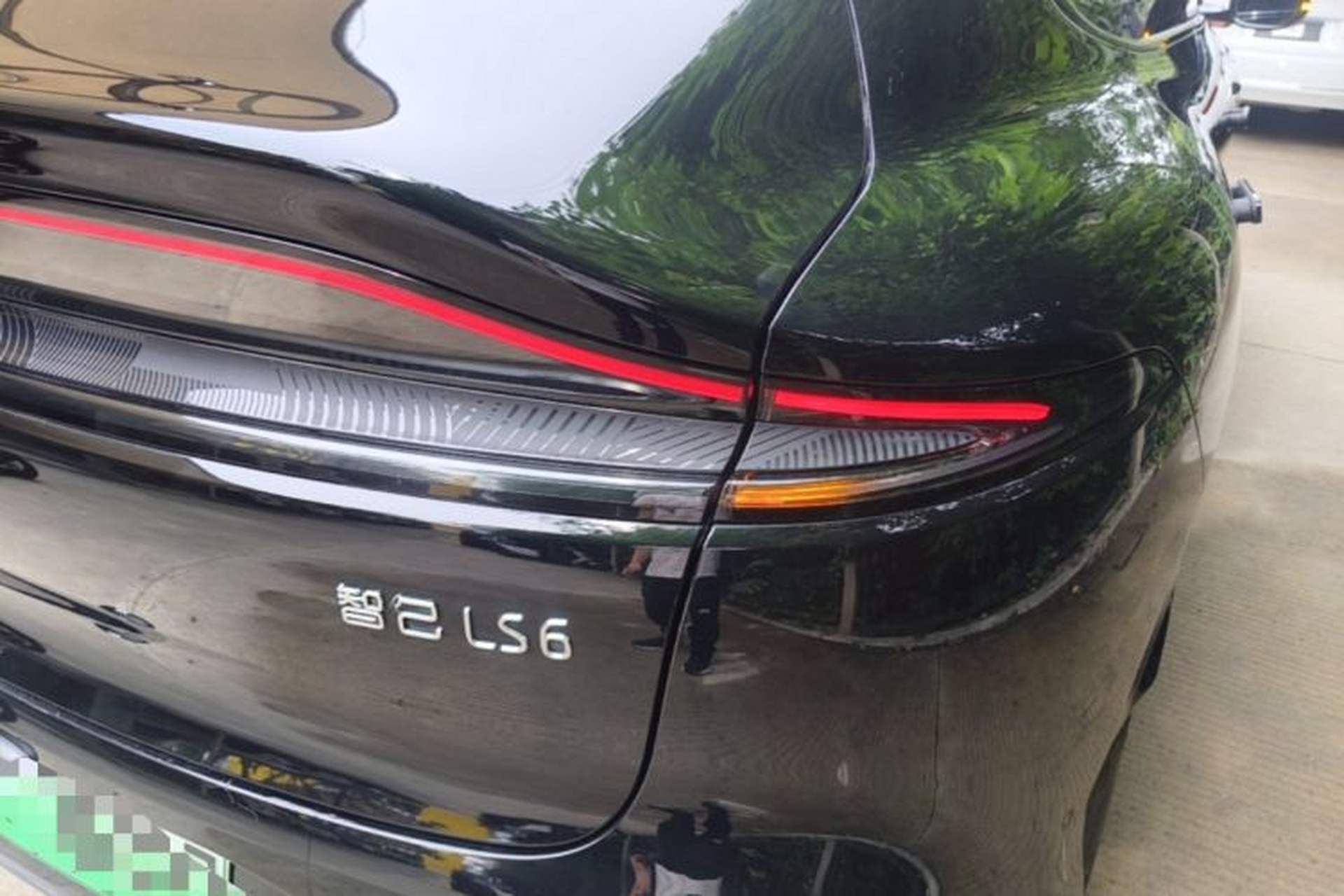 Used IM LS6 2025 Lingxi Intelligent Driving Edition Right Rear Taillight