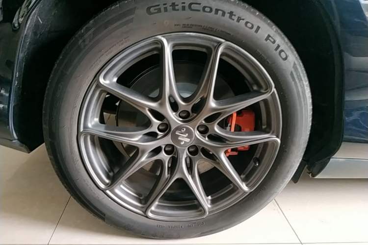 Used IM LS6 2025 Lingxi Intelligent Driving Edition Right Rear Wheel Hub