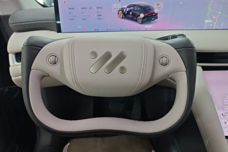 Used IM LS6 2025 Lingxi Intelligent Driving Edition Steering Wheel