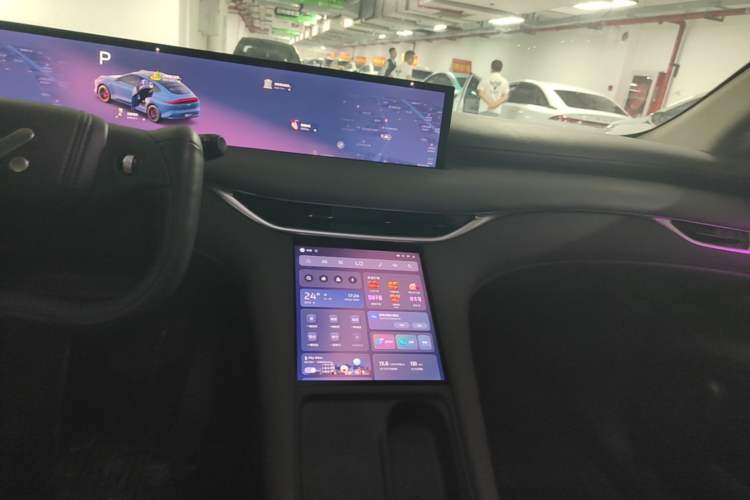 Used IM LS6 2025 Lingxi Intelligent Driving Edition Audio And AC Panel