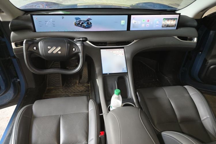 Used IM LS6 2025 Ultra-Powerful Lingxi Intelligent Enjoyment Edition Center Console