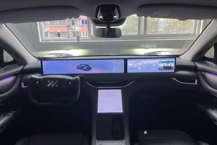 Used IM LS6 2025 Ultra-Powerful Lingxi Intelligent Enjoyment Edition Center Console