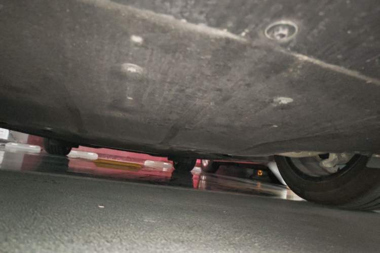 Used IM LS6 2025 Long-Range Lingxi Smart Enjoyment Edition Chassis Front