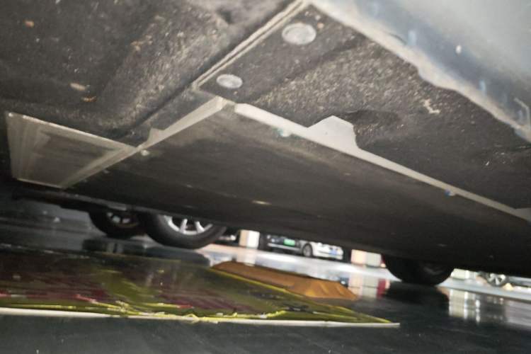 Used IM LS6 2025 Long-Range Lingxi Smart Enjoyment Edition Chassis Rear Right