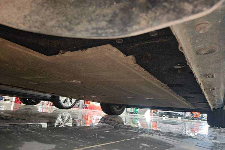 Used IM LS6 2025 Lingxi Intelligent Driving Edition Chassis Rear Right
