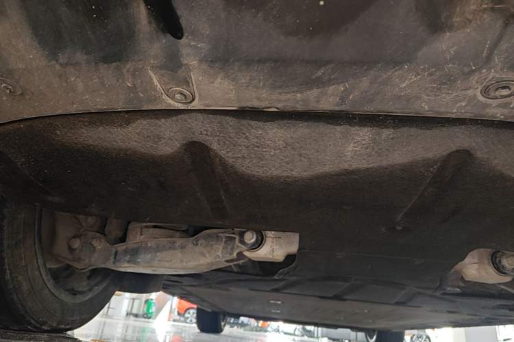 Used IM LS6 2025 Lingxi Intelligent Driving Edition Chassis Rear