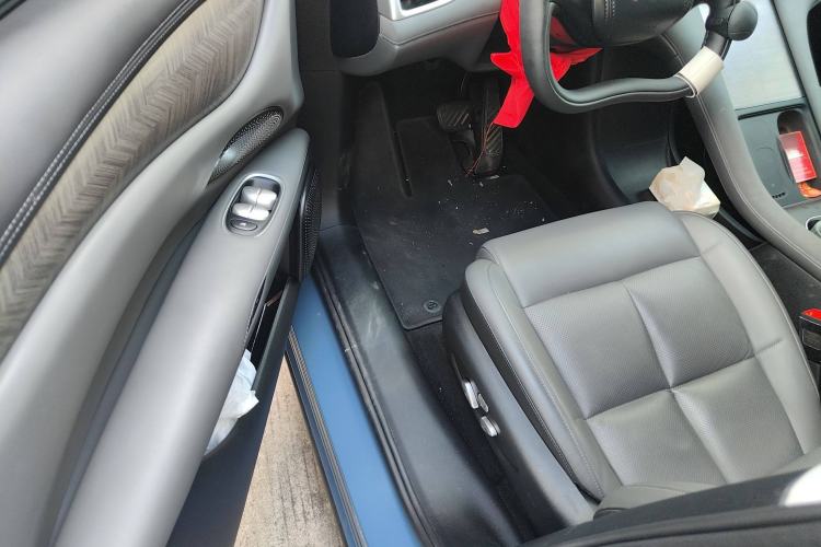 Used IM LS6 2025 Ultra-Powerful Lingxi Intelligent Enjoyment Edition Driver Seat