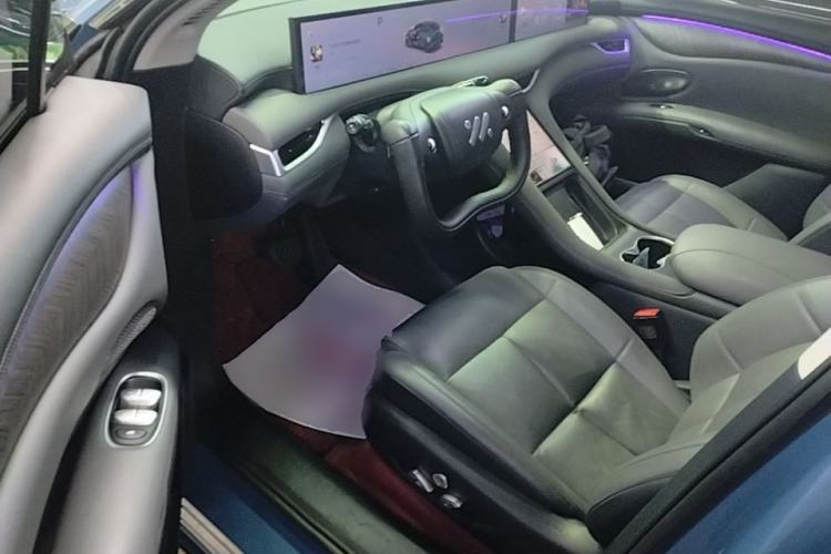 Used IM LS6 2025 Ultra-Powerful Lingxi Intelligent Enjoyment Edition Driver Seat