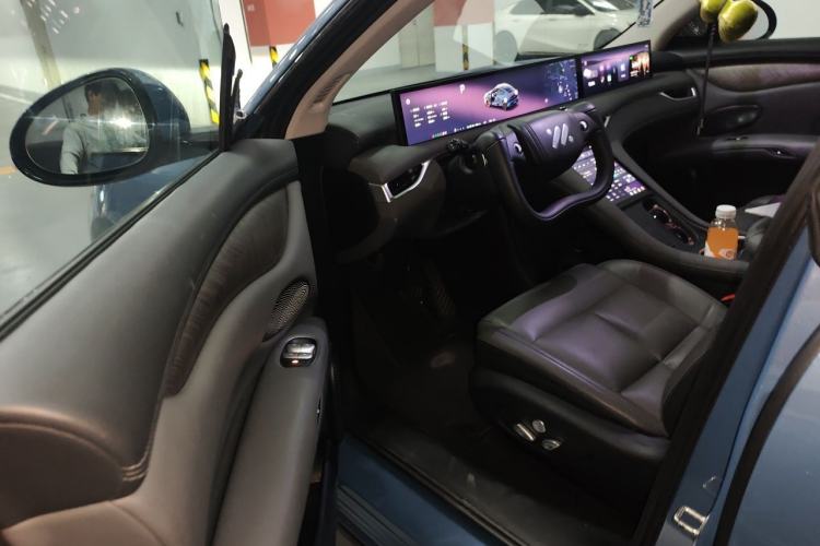 Used IM LS6 2025 Ultra-Powerful Lingxi Intelligent Enjoyment Edition Driver Seat