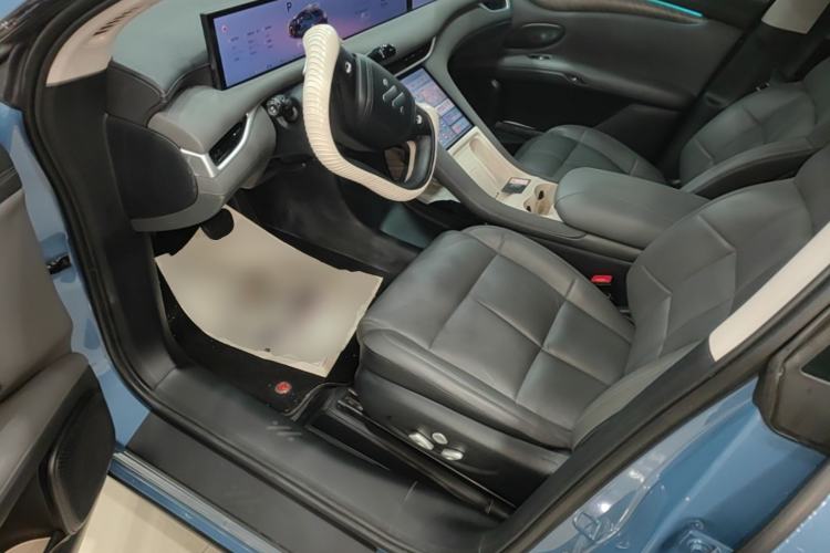 Used IM LS6 2025 Ultra-Powerful Lingxi Intelligent Enjoyment Edition Driver Seat