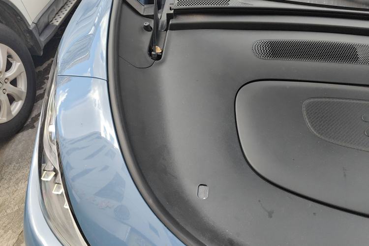Used IM LS6 2025 Ultra-Powerful Lingxi Intelligent Enjoyment Edition Engine Bay Right