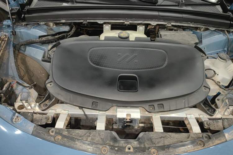 Used IM LS6 2025 Ultra-Powerful Lingxi Intelligent Enjoyment Edition Engine Bay