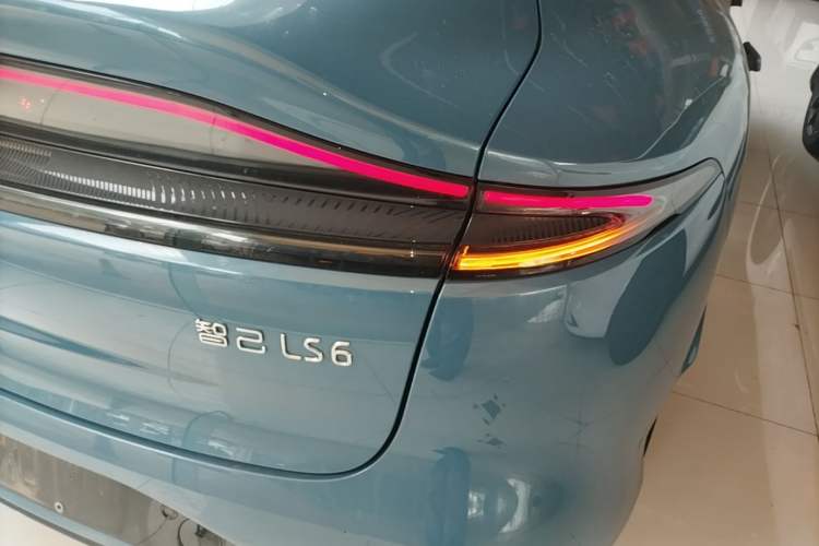 Used IM LS6 2025 Lingxi Intelligent Driving Edition Exterior 3
