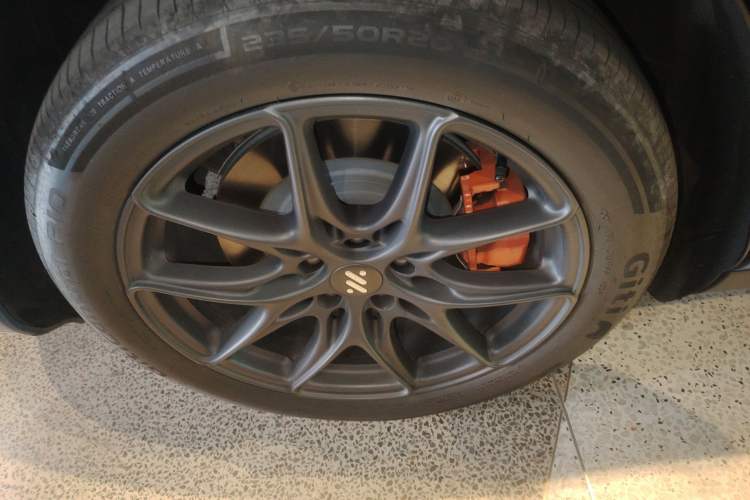 Used IM LS6 2025 Lingxi Intelligent Driving Edition Exterior 3
