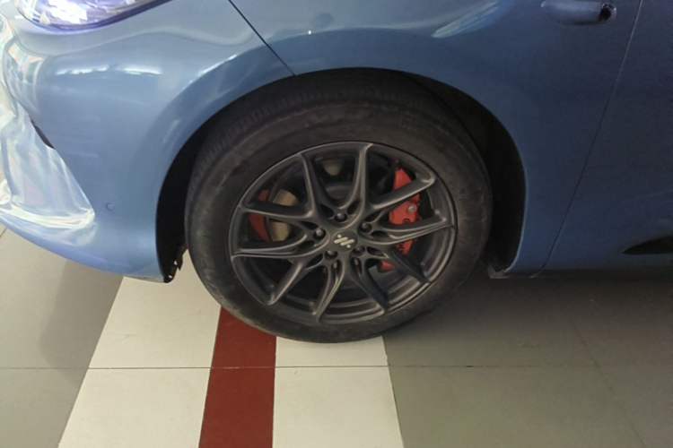 Used IM LS6 2025 Lingxi Intelligent Driving Edition Exterior 4