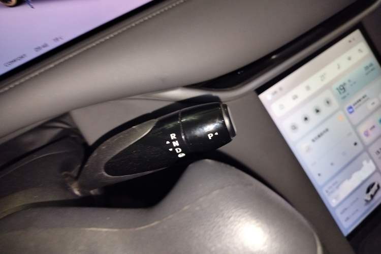 Used IM LS6 2025 Lingxi Intelligent Driving Edition Gear Lever