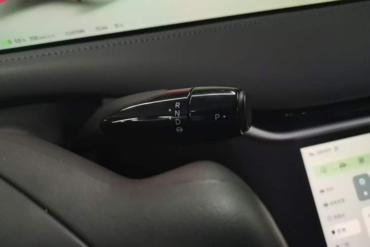Used IM LS6 2025 Lingxi Intelligent Driving Edition Gear Lever