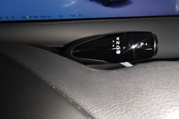 Used IM LS6 2025 Ultra-Powerful Lingxi Intelligent Enjoyment Edition Gear Lever