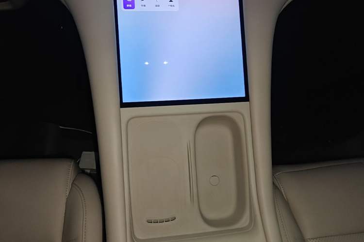 Used IM LS6 2025 Lingxi Intelligent Driving Edition Gear Lever