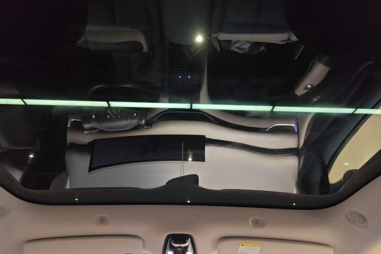 Used IM LS6 2025 Lingxi Intelligent Driving Edition Headliner