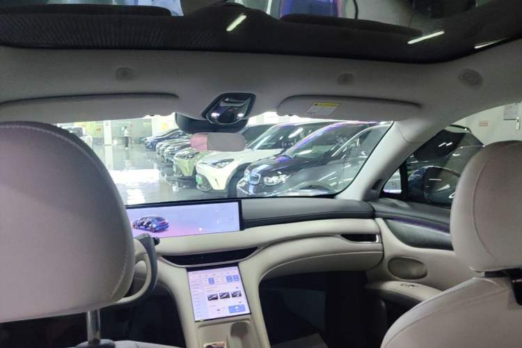 Used IM LS6 2025 Lingxi Intelligent Driving Edition Headliner