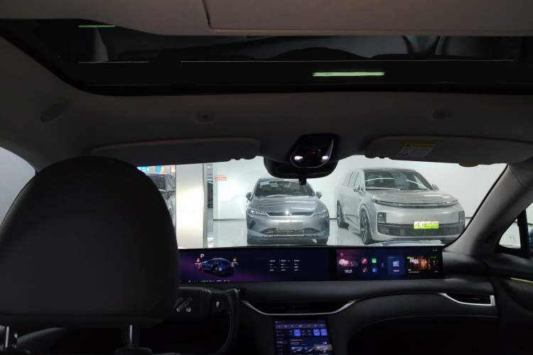 Used IM LS6 2025 Ultra-Powerful Lingxi Intelligent Enjoyment Edition Headliner