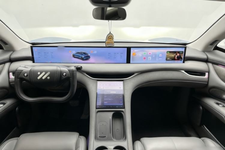 Used IM LS6 2025 Ultra-Powerful Lingxi Intelligent Enjoyment Edition Interior 1