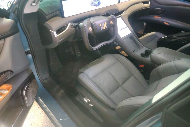 Used IM LS6 2025 Lingxi Intelligent Driving Edition Interior 3