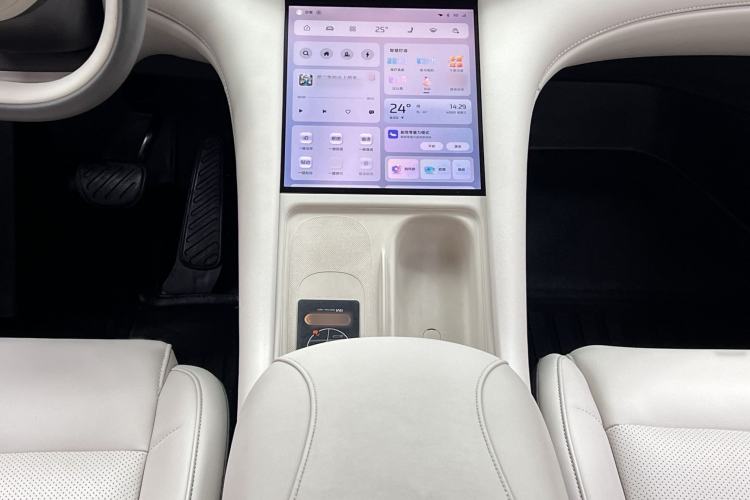 Used IM LS6 2025 Lingxi Intelligent Driving Edition Interior 5
