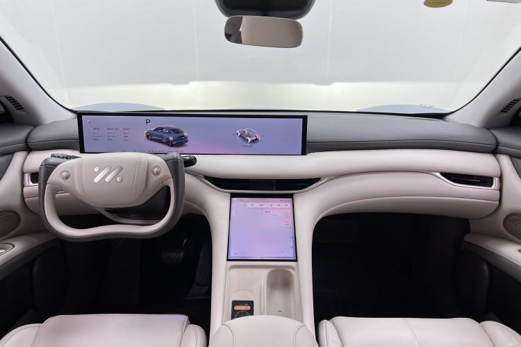 Used IM LS6 2025 Lingxi Intelligent Driving Edition Interior 5