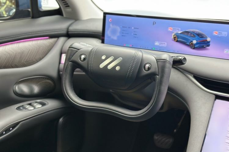 Used IM LS6 2025 Ultra-Powerful Lingxi Intelligent Enjoyment Edition Interior 6