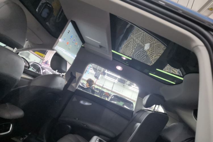 Used IM LS6 2025 Ultra-Powerful Lingxi Intelligent Theater Edition Interior 6