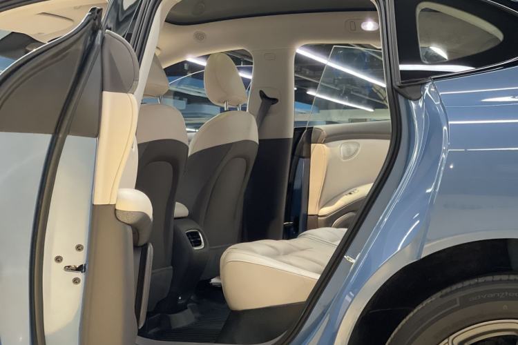 Used IM LS6 2025 Lingxi Intelligent Driving Edition Interior 9