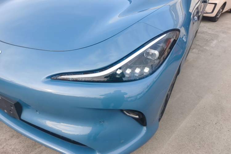 Used IM LS6 2025 Lingxi Intelligent Driving Edition Left Front Headlight